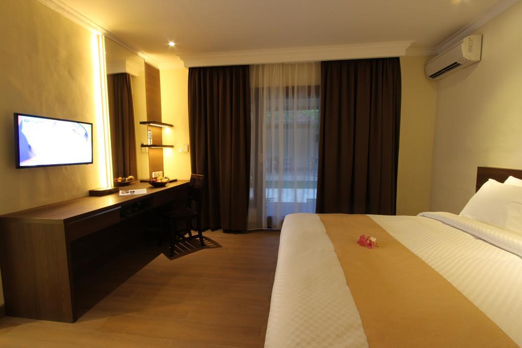 Hotel Melamun Lovina Esterno foto