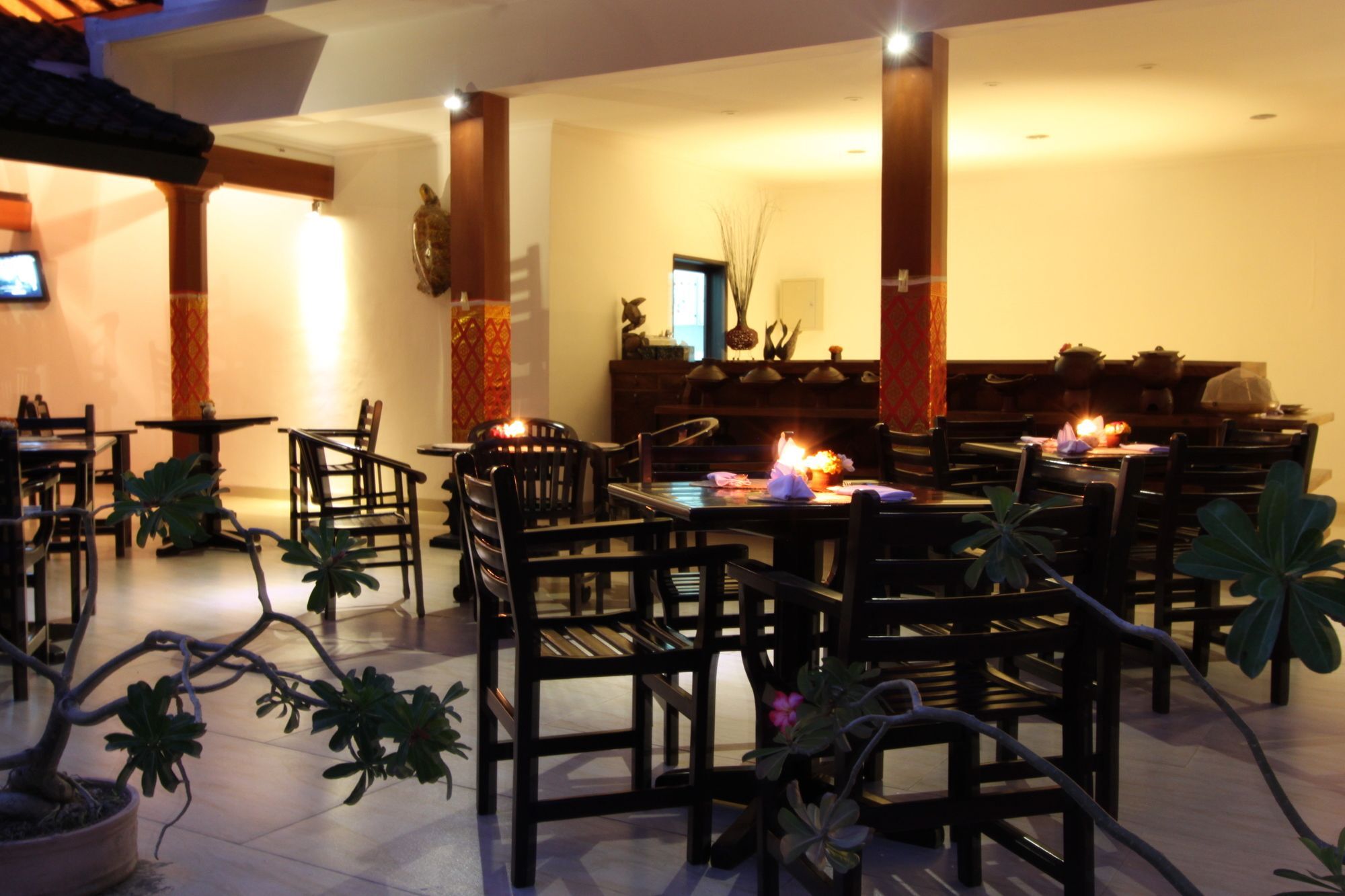 Hotel Melamun Lovina Esterno foto